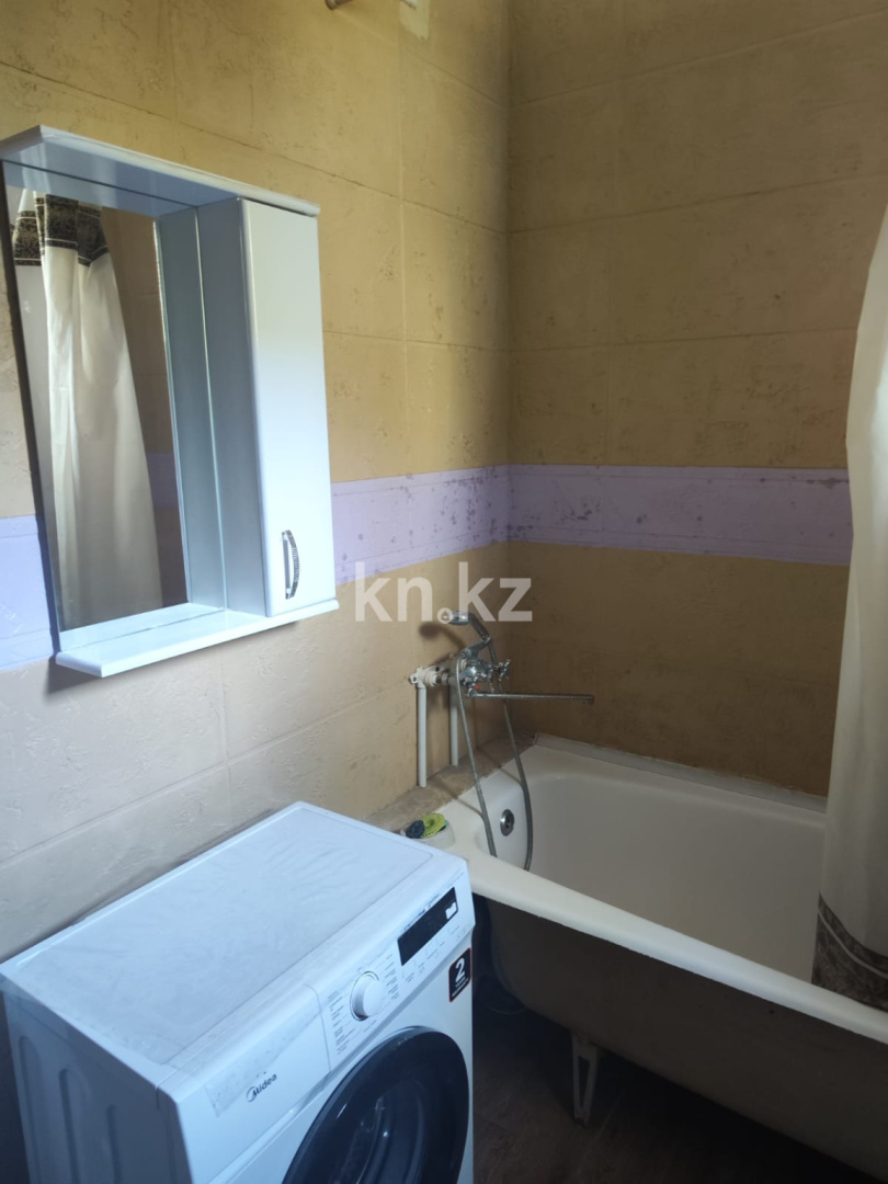 Аренда 3-комнатной квартиры, 65 м², Гайдара, дом  33 - Гайдара Болотникова в Алматы - фото 8