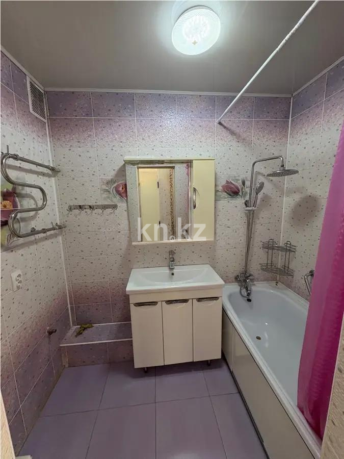 Продажа 3-комнатной квартиры, 80 м², ул. Азербаева, дом  6/3 в Астане - фото 5