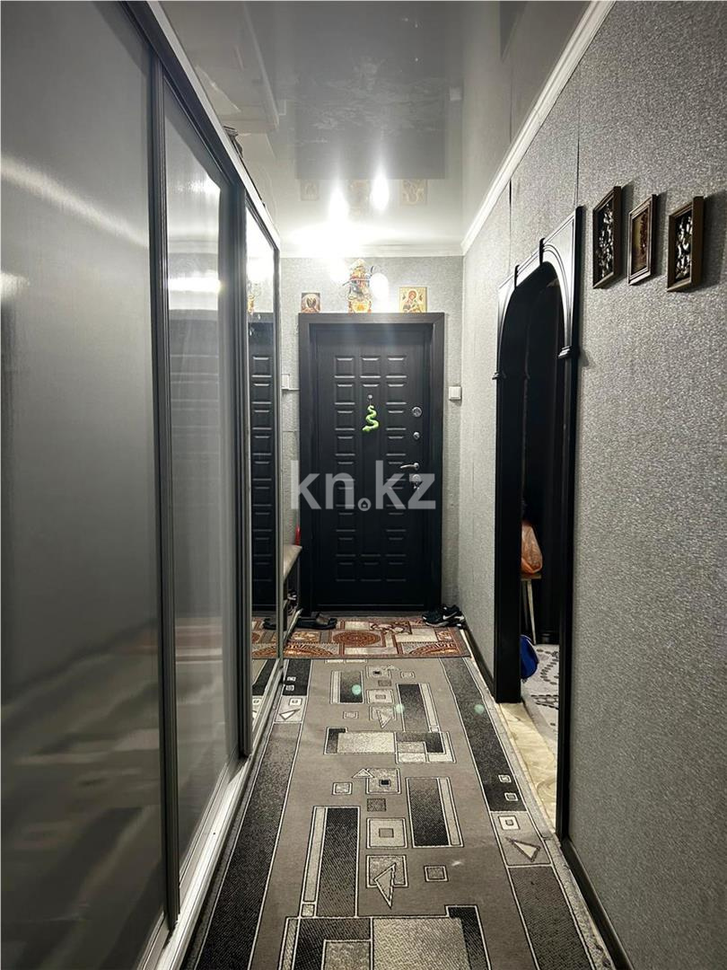 Продажа 4-комнатной квартиры, 79 м², ул. Язева в Караганде - фото 17