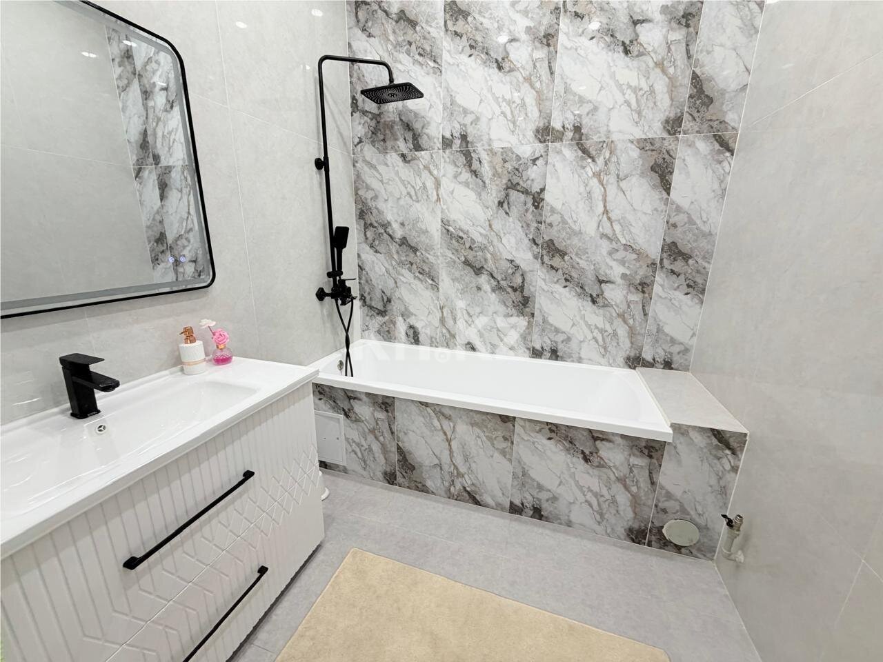 Продажа 3-комнатной квартиры, 92.5 м² в Астане - фото 8