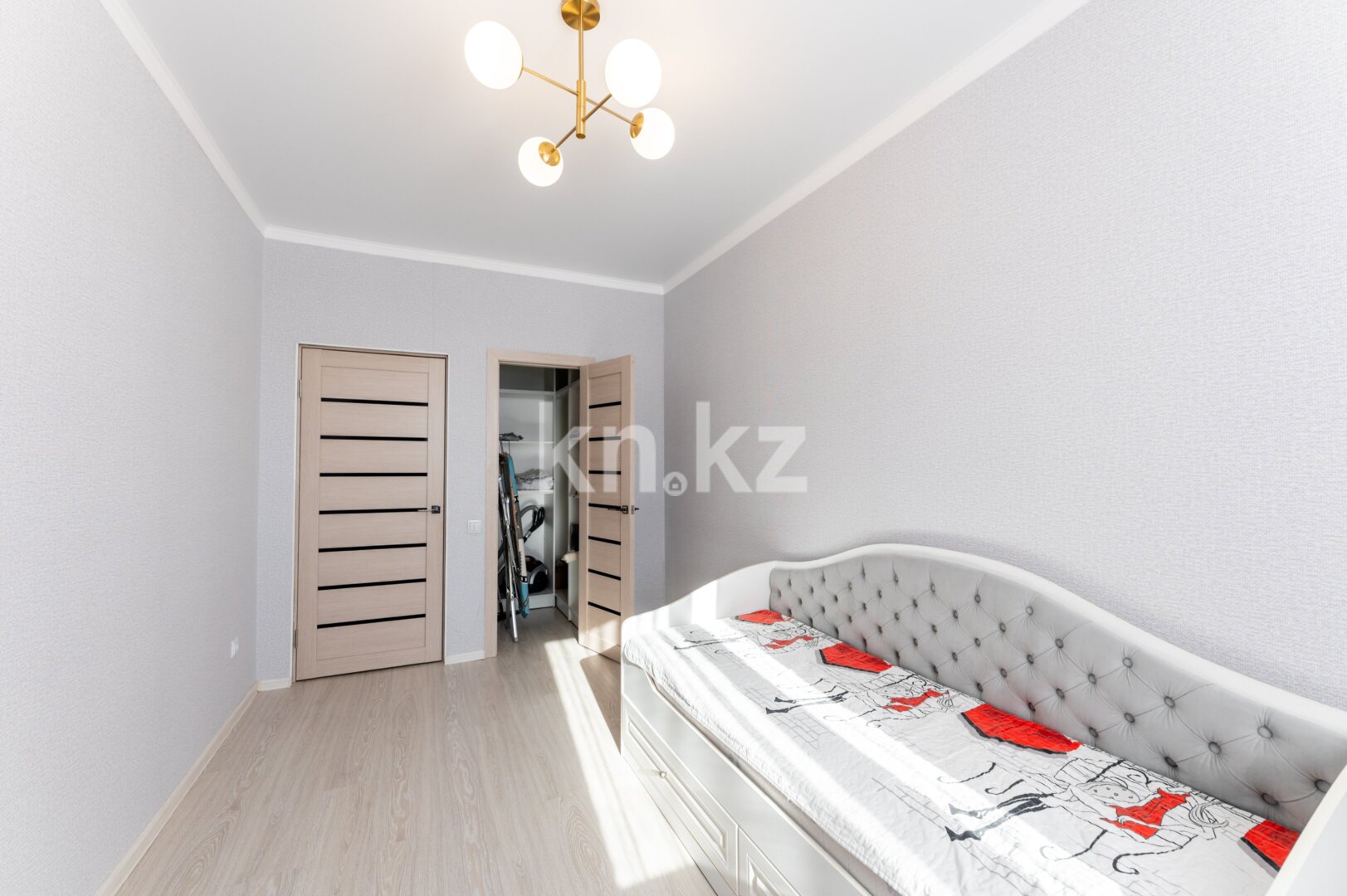 Продажа 3-комнатной квартиры, 77.2 м² в Астане - фото 11