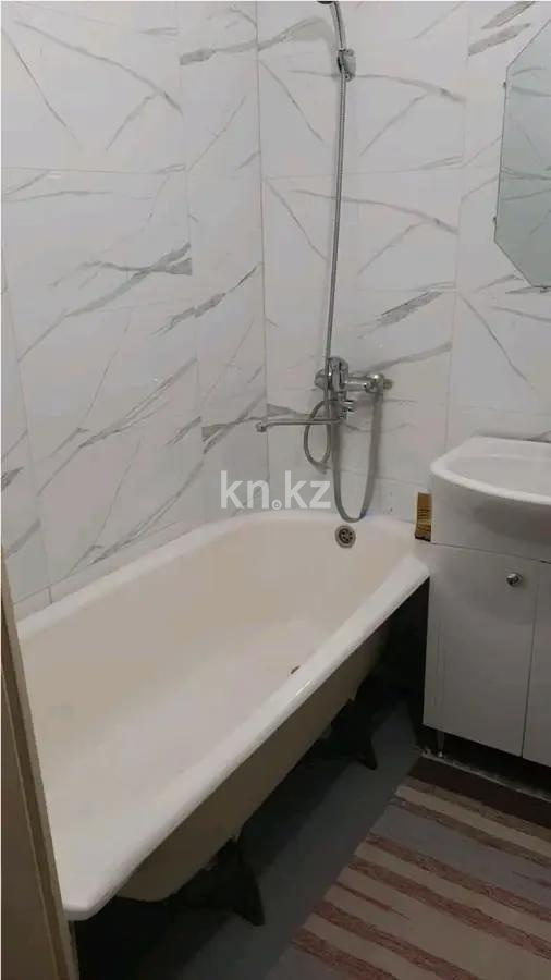 Продажа 2-комнатной квартиры, 44 м², ул. Дуйсенова, дом  111 в Алматы - фото 4