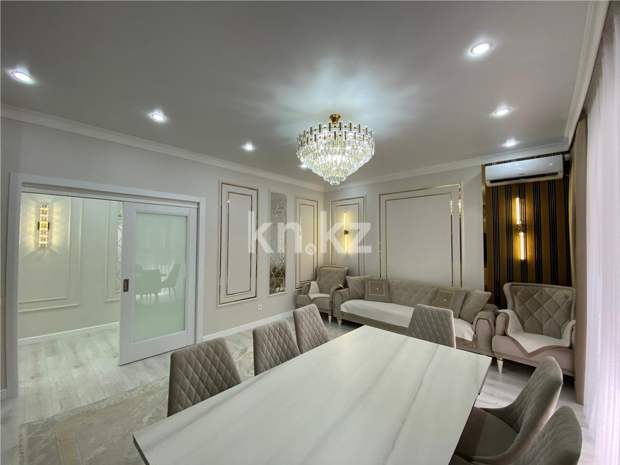 Продажа 3-комнатной квартиры, 107 м², ул. Муканова в Караганде - фото 3