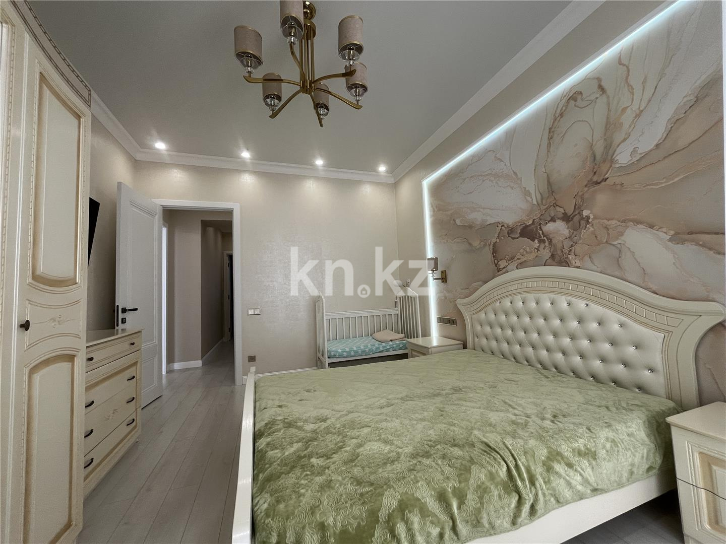 Продажа 3-комнатной квартиры, 110 м², ул. Ашимова, дом  21 в Караганде - фото 11