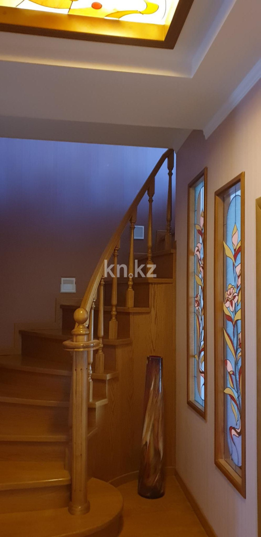 Продажа 7-комнатной квартиры, 227 м², ул. Ерубаева, дом  50/6 в Караганде - фото 10