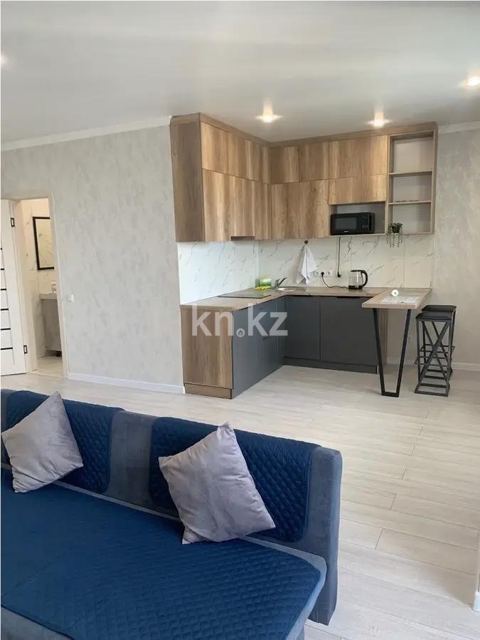 Продажа 2-комнатной квартиры, 65.2 м², пр. Тауелсыздык, дом  34/2 в Астане - фото 2