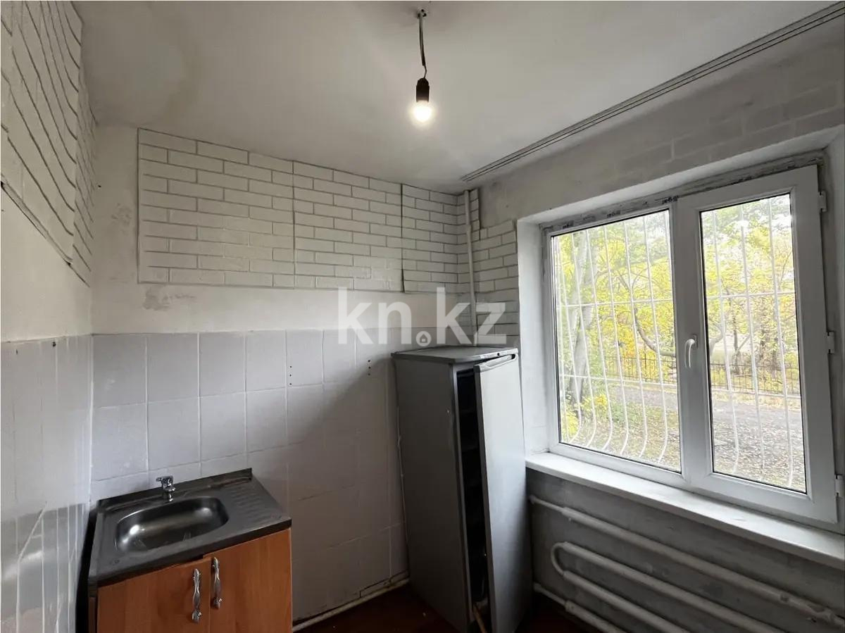 Продажа 3-комнатной квартиры, 70 м², мкр-н 12, дом  33 в Караганде - фото 4