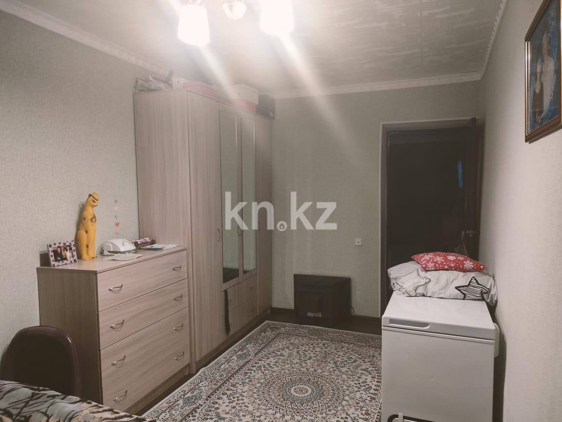 Продажа 3-комнатной квартиры, 60 м², ул. Жекибаева в Караганде - фото 9