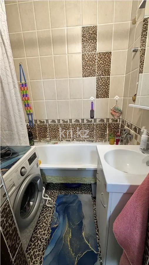 Продажа 3-комнатной квартиры, 70 м², мкр. Алмагуль, дом  27 в Алматы - фото 5