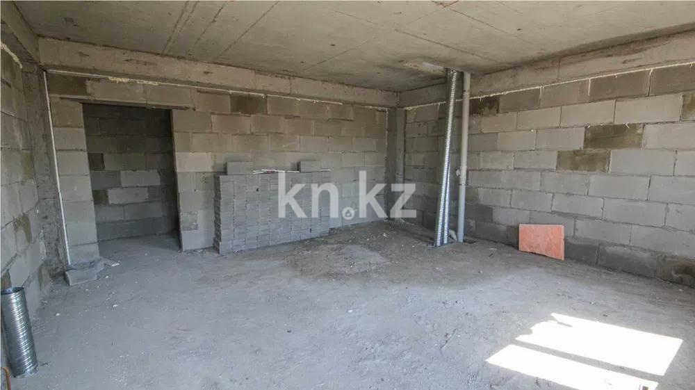 Продажа 1-комнатной квартиры, 30 м², ул. Ауэзова, дом  44а в Алматы - фото 2