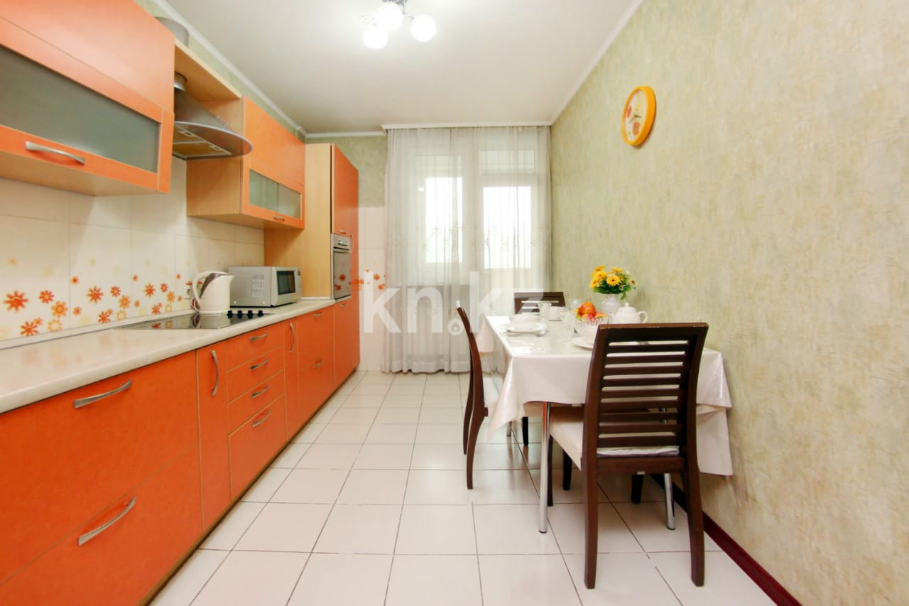 Аренда 2-комнатной квартиры посуточно, 70 м², ул. Хусаинова, дом  225 в Алматы - фото 15