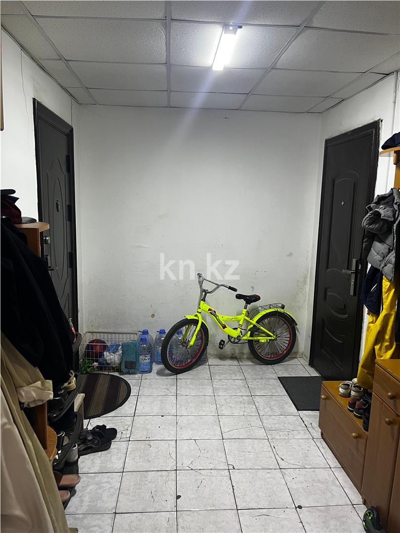 Продажа 2-комнатной квартиры, 70 м², ул. Ермекова, дом  106/6 в Караганде - фото 15