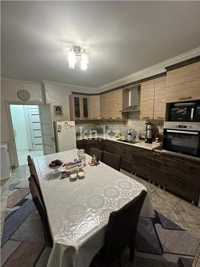 Продажа 3-комнатной квартиры, 99 м², мкр-н Аксай-3б, дом  30а в Алматы - фото 4