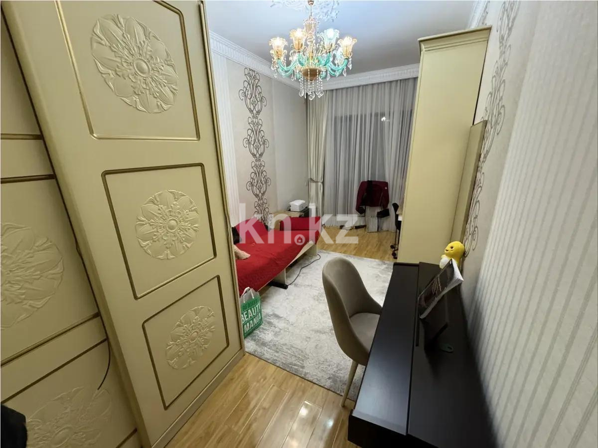 Продажа 4-комнатной квартиры, 210 м² в Астане - фото 3