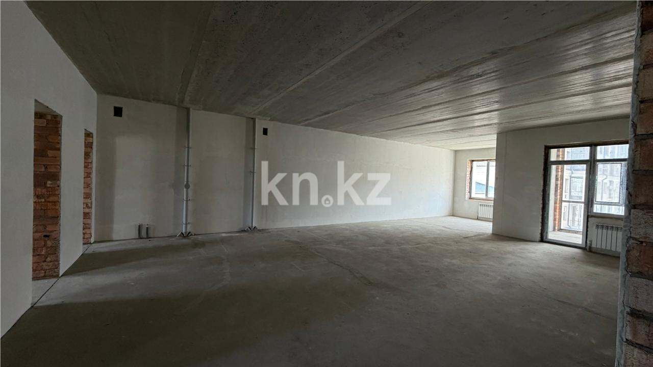 Продажа 4-комнатной квартиры, 147 м² в Караганде - фото 2