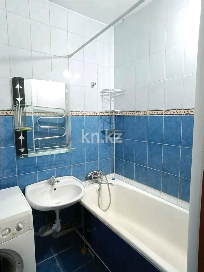 Продажа 2-комнатной квартиры, 62 м², ул. Жандосова, дом  33а в Алматы - фото 3