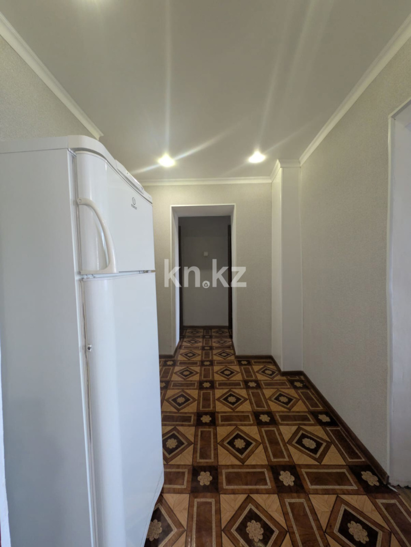 Продажа 2-комнатной квартиры, 49 м² в Уральске - фото 3