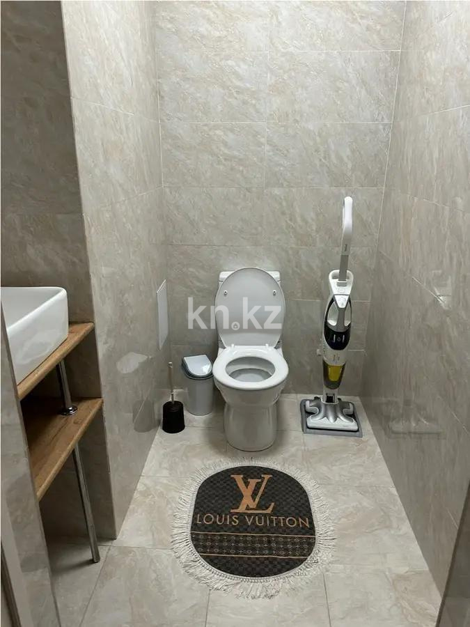 Продажа 2-комнатной квартиры, 55 м², ул. Кенесары хана, дом  54/1 в Алматы - фото 4