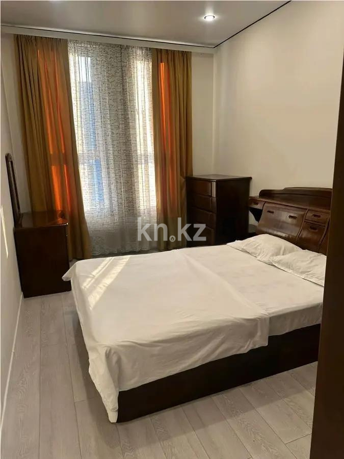 Продажа 3-комнатной квартиры, 75 м², пр. Абая, дом  160 в Алматы