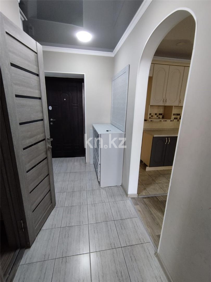 Продажа 3-комнатной квартиры, 66 м², ул. Сарыарка в Караганде - фото 16