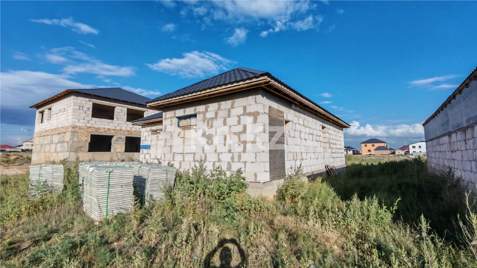 Продажа 4-комнатного дома, 120 м², ул. Жандарбековой в Караганде - фото 3