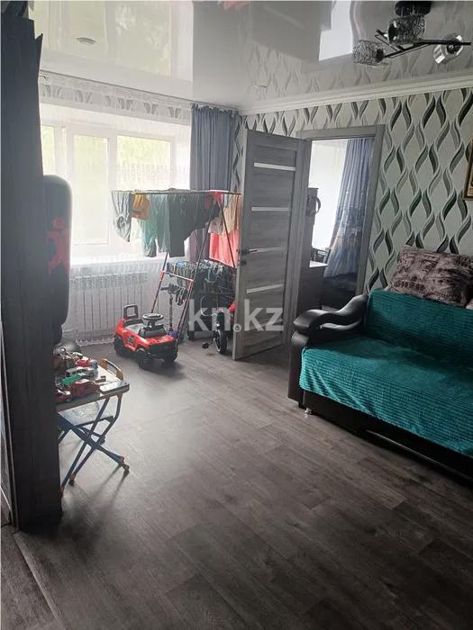 Продажа 3-комнатной квартиры, 42 м², ул. Карла Маркса, дом  16 в Шахтинске