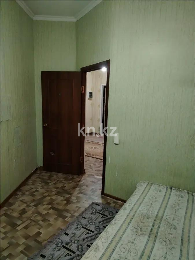 Продажа 1-комнатной квартиры, 37 м², ул. Нажимеденова, дом  10/4 в Астане - фото 2