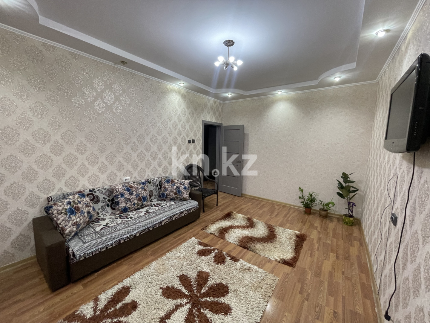 Аренда 2-комнатной квартиры, 66 м², Ислама Каримова, дом  52 - ул. Толе би в Алматы - фото 13