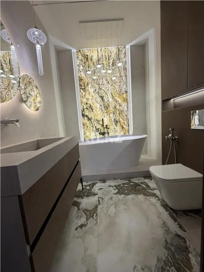 Продажа 4-комнатной квартиры, 150 м² в Алматы - фото 6