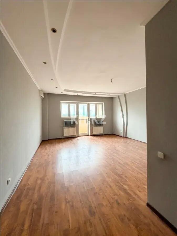 Продажа 4-комнатной квартиры, 163.5 м² в Астане