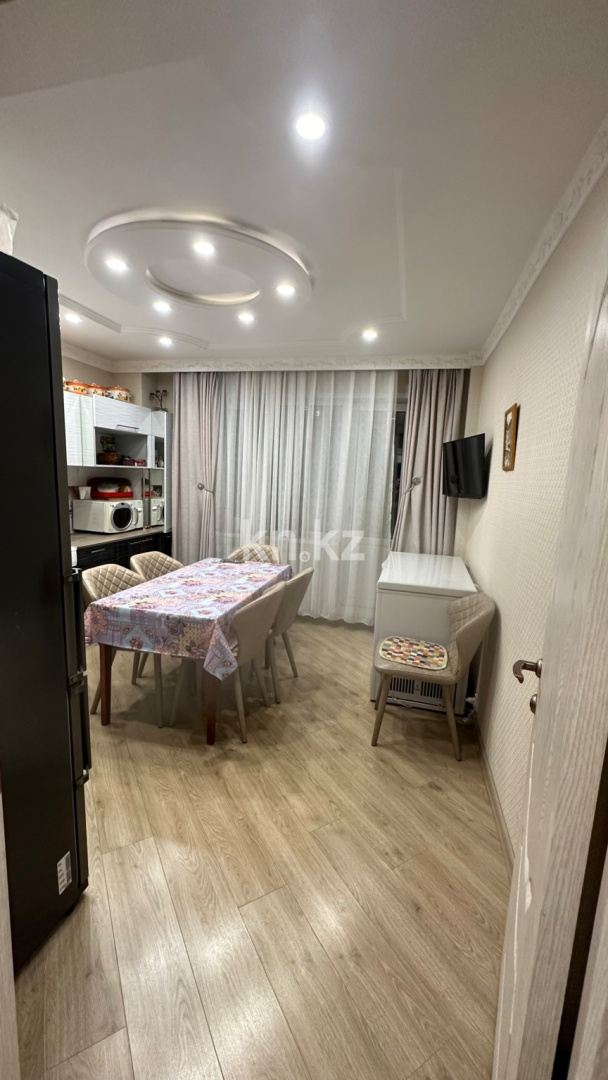 Продажа 3-комнатной квартиры, 90.5 м² в Караганде - фото 13
