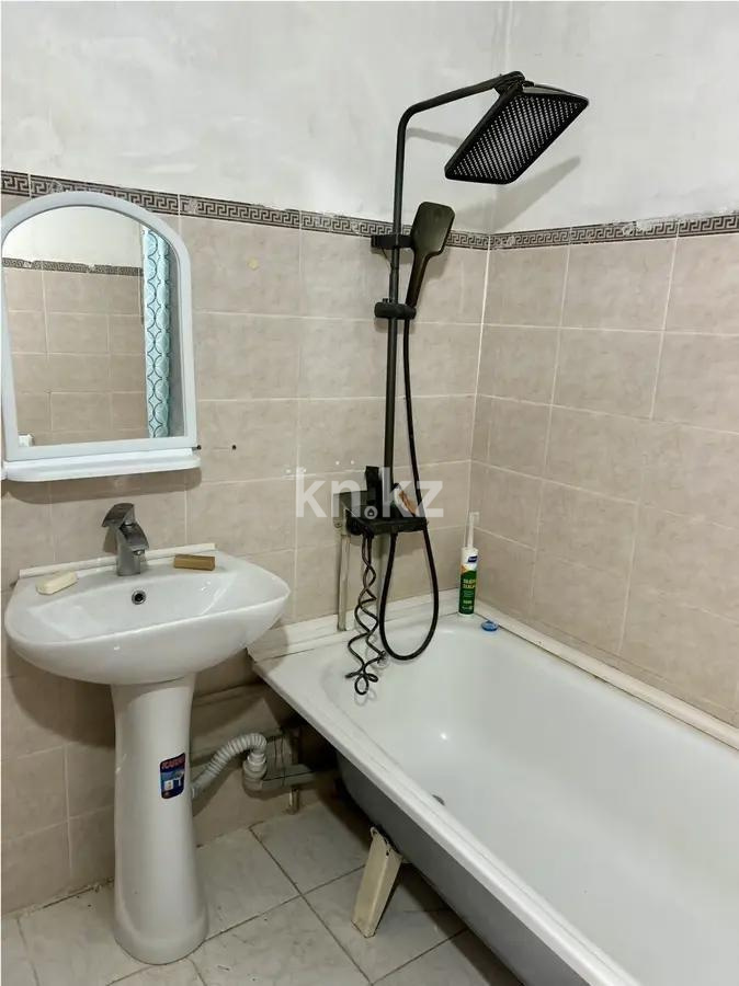 Продажа 1-комнатной квартиры, 40 м², мкр-н Кокжиек, дом  47 в Алматы - фото 3