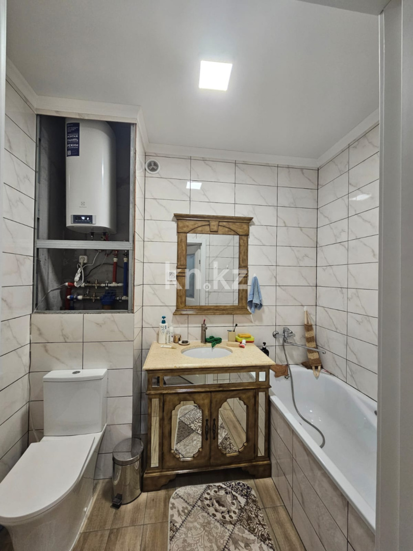 Продажа 2-комнатной квартиры, 65.6 м² в Караганде - фото 14