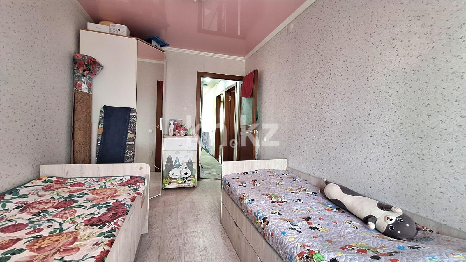 Продажа 3-комнатной квартиры, 62 м², 16 мкр. в Караганде - фото 6