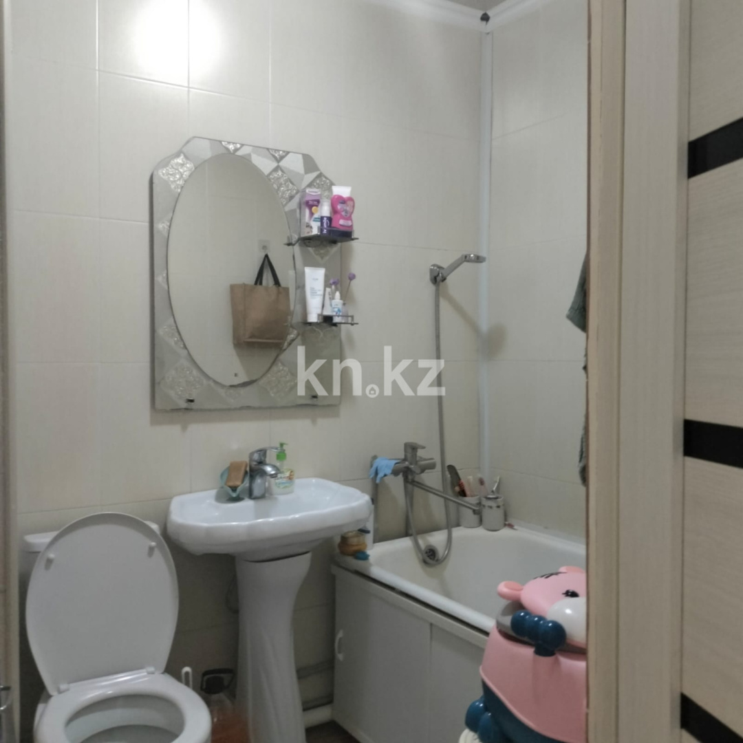 Продажа 2-комнатной квартиры, 48 м², Самал, дом  38 в Таразе - фото 4