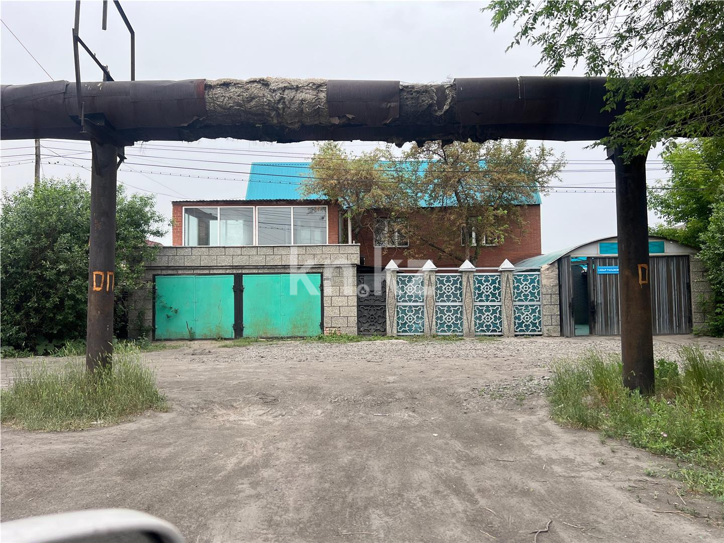 Продажа 10-комнатного дома, 231 м² в Караганде