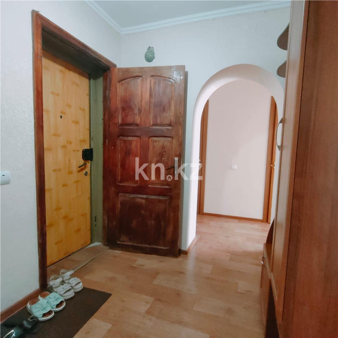 Продажа 2-комнатной квартиры, 49 м², ул. Муканова в Караганде - фото 8
