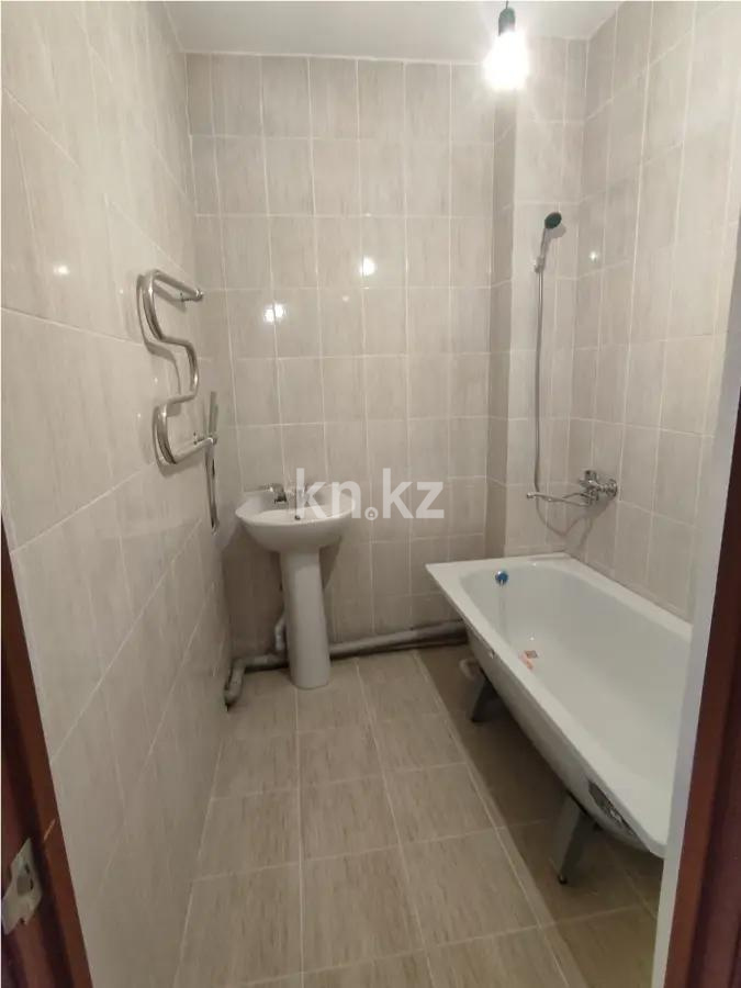 Продажа 2-комнатной квартиры, 72 м², ул. Косшыгулулы, дом  6 в Астане - фото 2