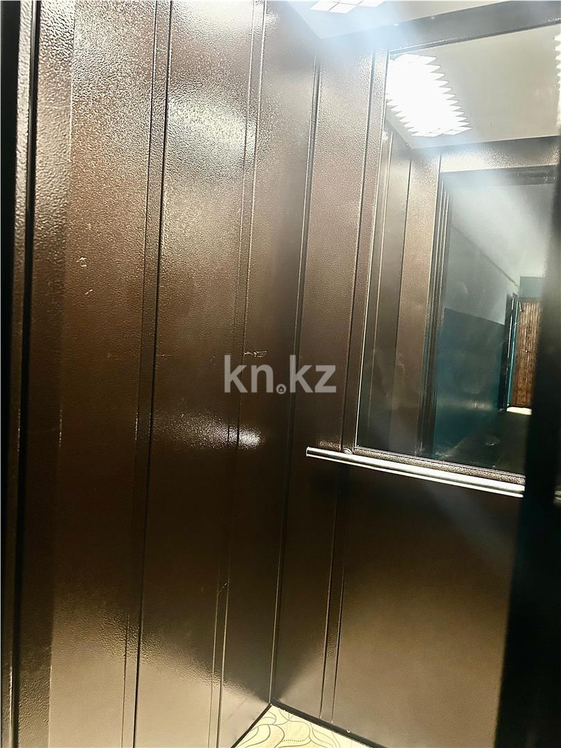 Продажа 3-комнатной квартиры, 72 м², мкр-н 11а в Караганде - фото 11