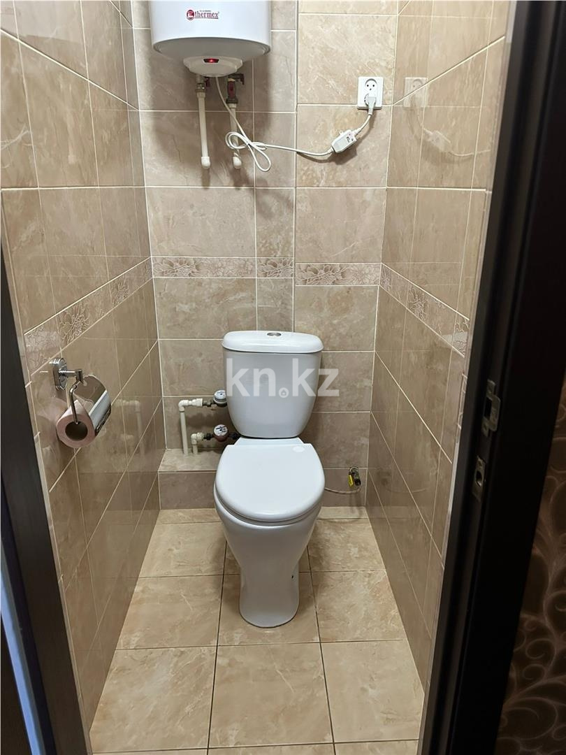 Продажа 2-комнатной квартиры, 45 м² в Караганде - фото 12