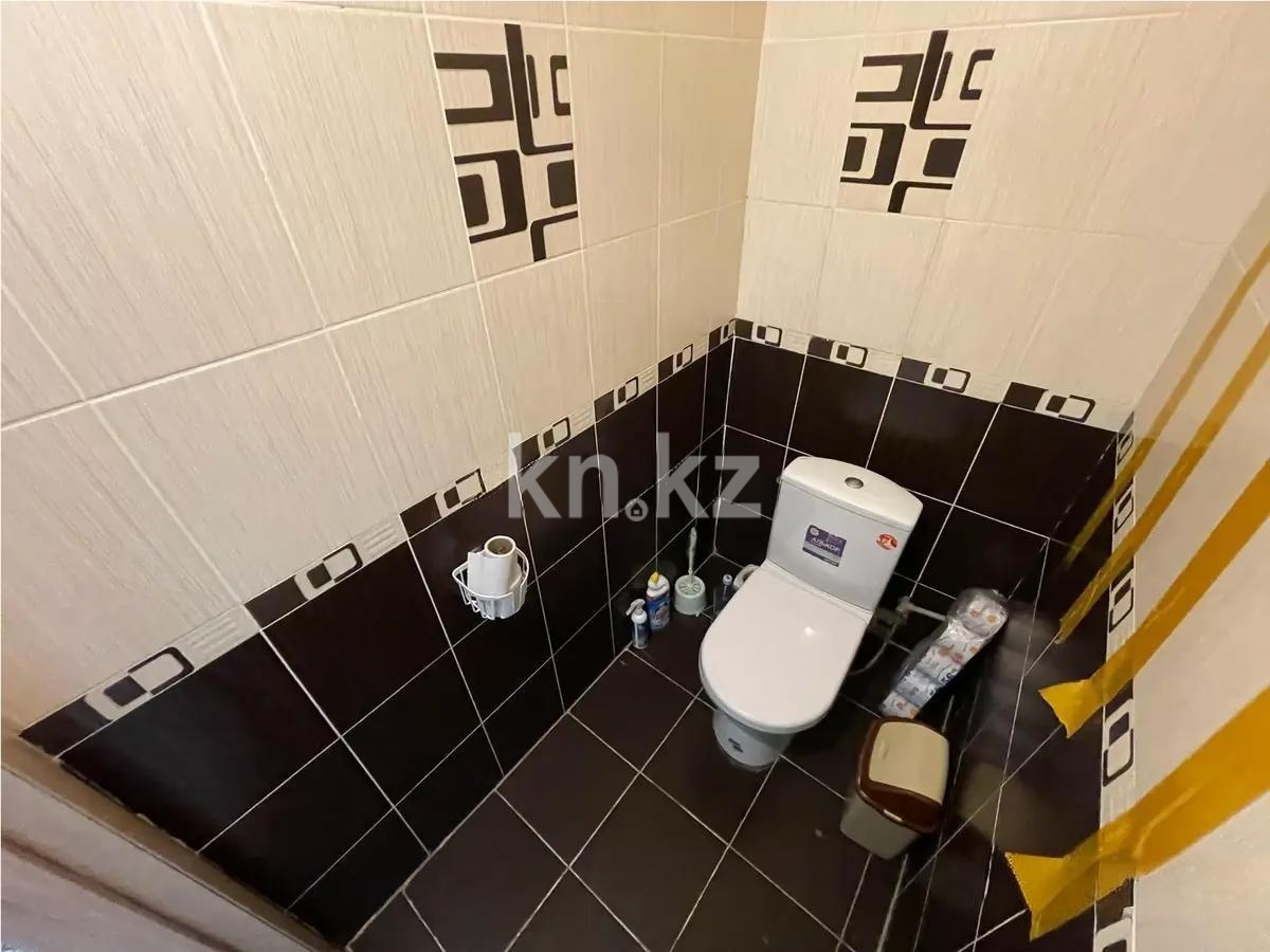 Продажа 2-комнатной квартиры, 79.8 м² в Алматы - фото 2