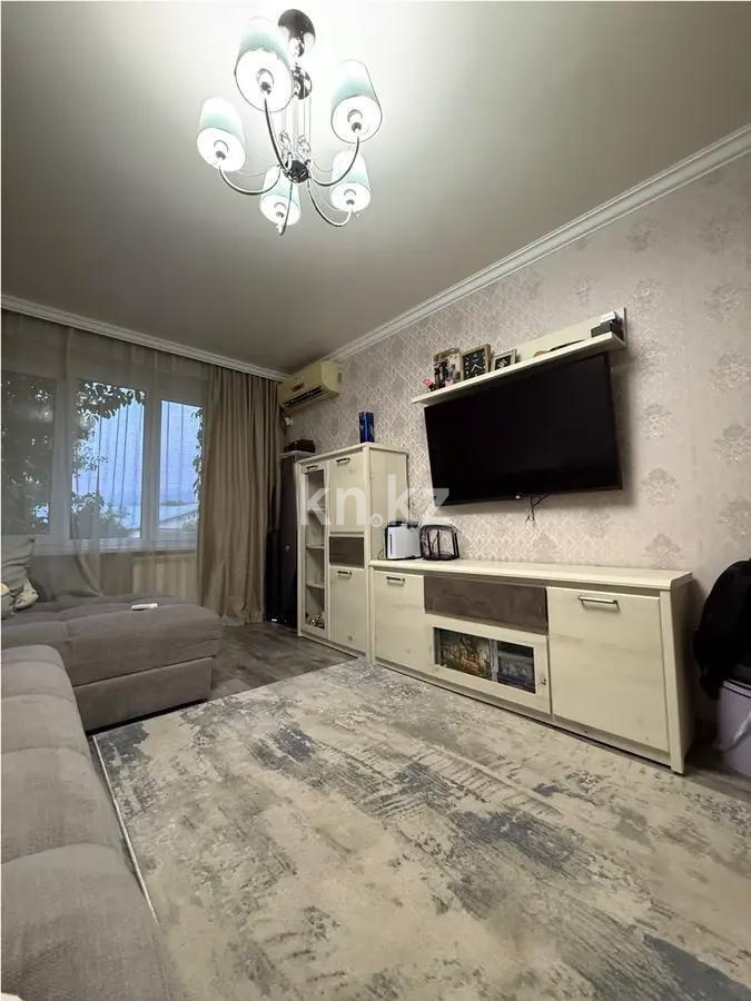 Продажа 4-комнатной квартиры, 87 м², ул. Жарокова, дом  273а в Алматы