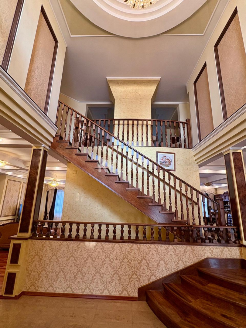 Продажа 5-комнатного дома, 600 м², ул. Кошек батыра в Алматы - фото 13