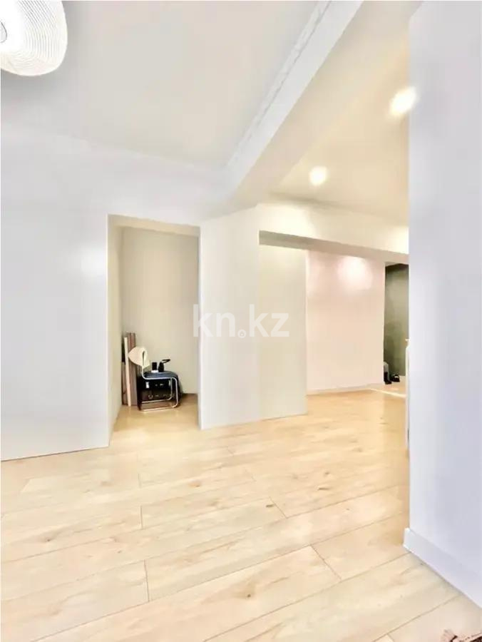 Продажа 1-комнатной квартиры, 37 м², ул. Байзакова, дом  263 в Алматы - фото 4