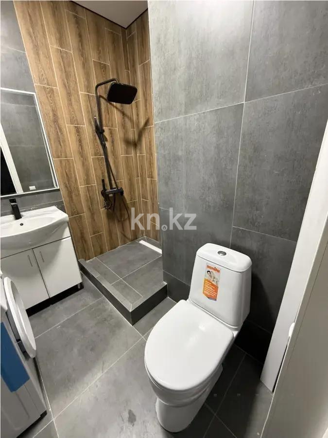 Продажа 1-комнатной квартиры, 29 м², ул. Омарова, дом  9 в Алматы - фото 3