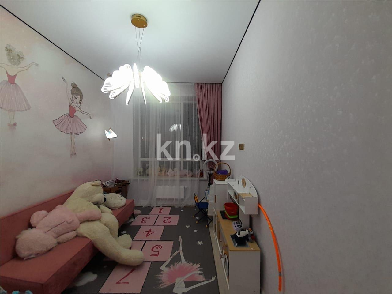 Продажа 4-комнатной квартиры, 134 м² в Астане - фото 20