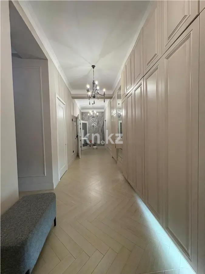 Продажа 3-комнатной квартиры, 136 м², мкр. Акжар, дом  3/10 в Алматы - фото 5