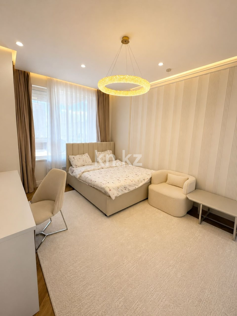 Продажа 4-комнатной квартиры, 186 м² в Астане - фото 20