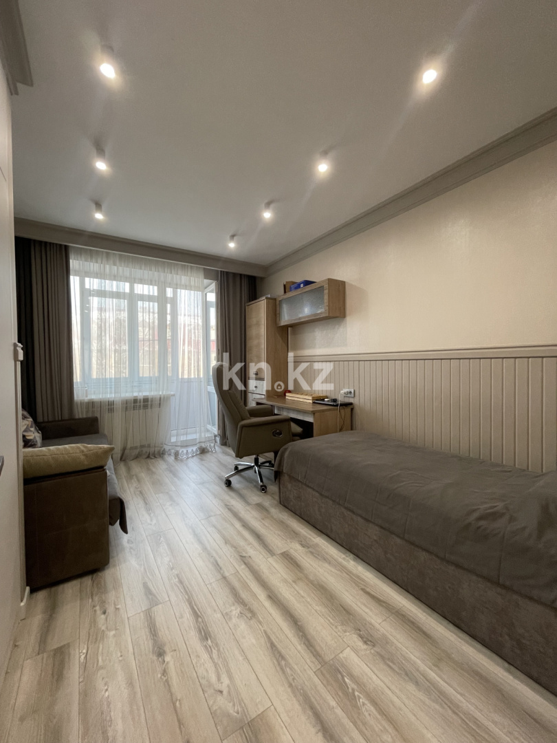 Продажа 3-комнатной квартиры, 80 м² в Усть-Каменогорске - фото 8