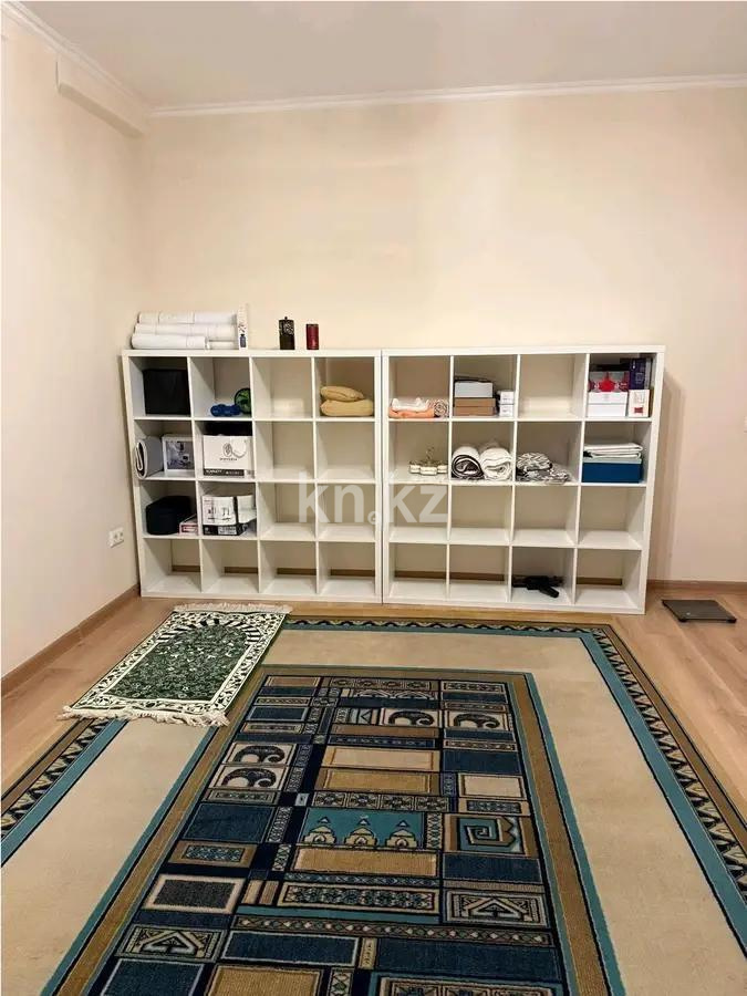 Продажа 3-комнатной квартиры, 115 м², ул. Рахмадиева, дом  12 в Алматы - фото 4